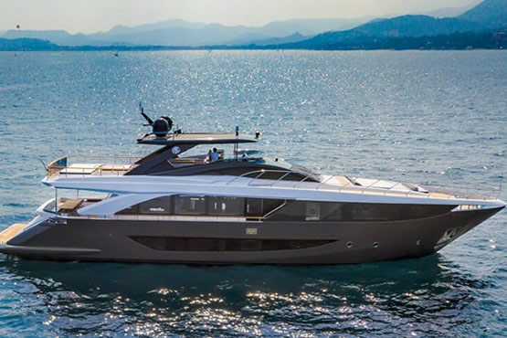 Amer Motoryachten kaufen, finanzieren oder leasen