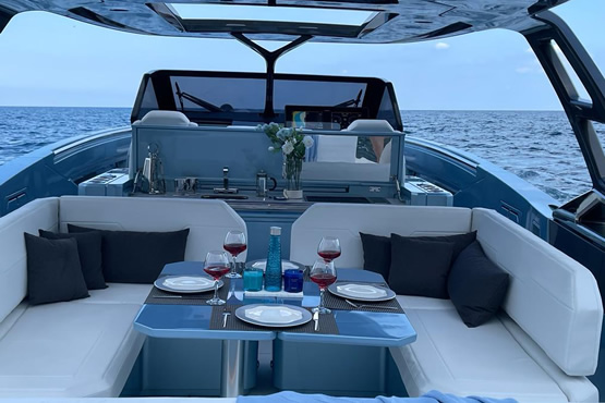 Limitless Motoryachten kaufen, finanzieren oder leasen